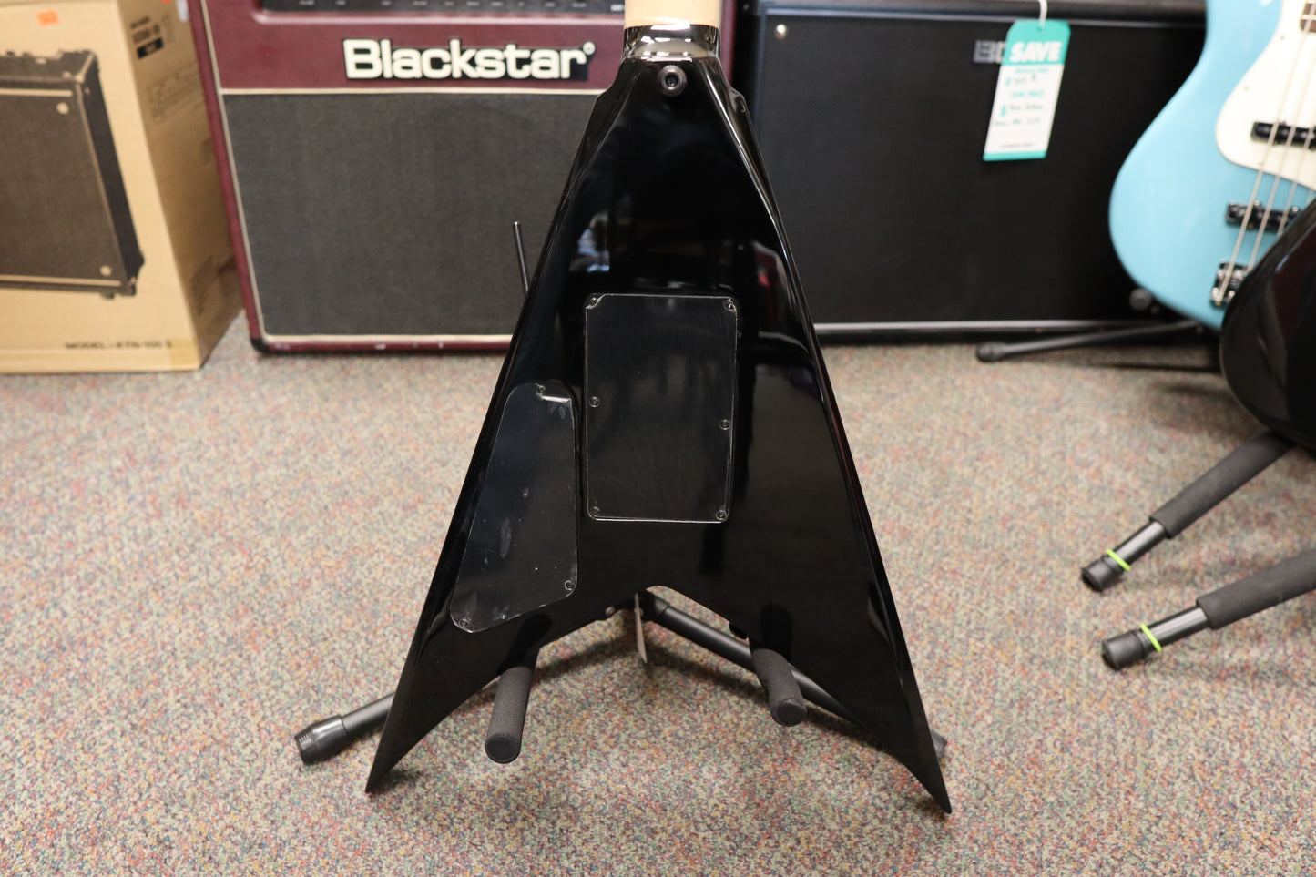 Jackson Pro Series King V™ KV, Ebony Fingerboard, Gloss Black