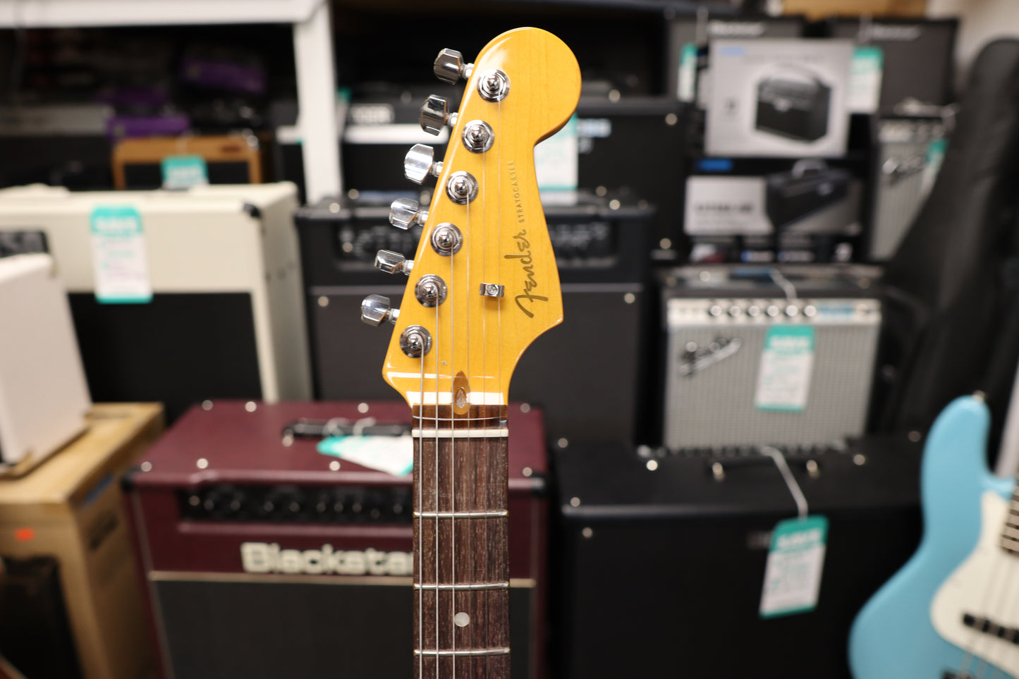Fender American Ultra Stratocaster®, Rosewood Fingerboard, Ultraburst