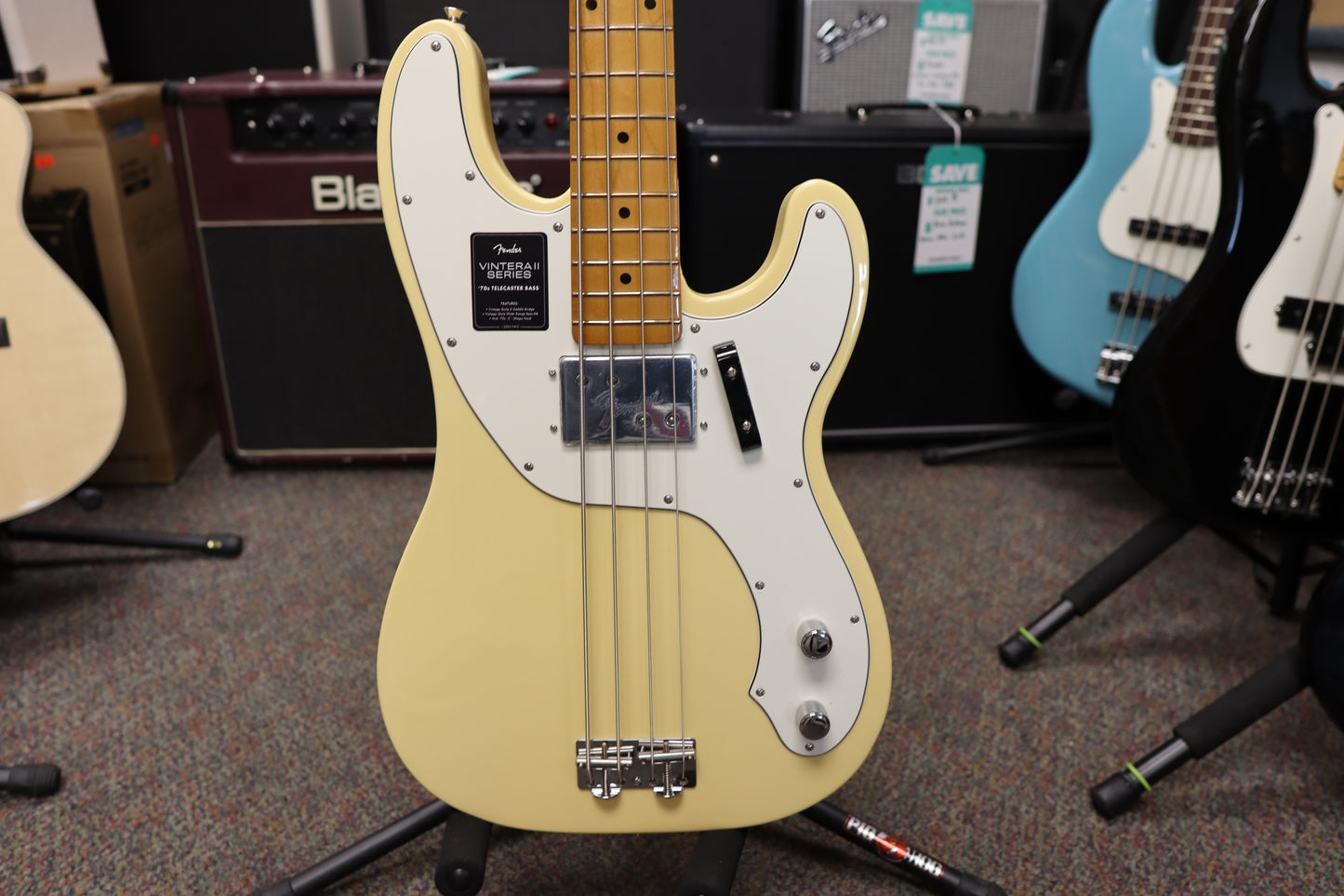 Fender Vintera® II '70s Telecaster® Bass, Maple Fingerboard, Vintage White