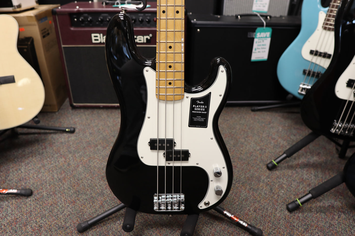 Fender Player II Precision Bass®, Maple Fingerboard, Black
