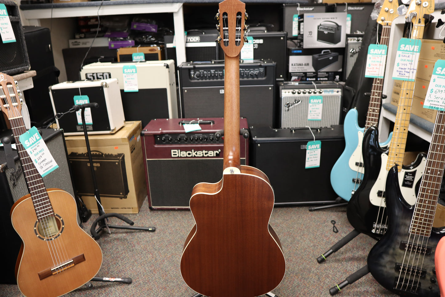Alvarez RC26HCE Regent Classical Guitar