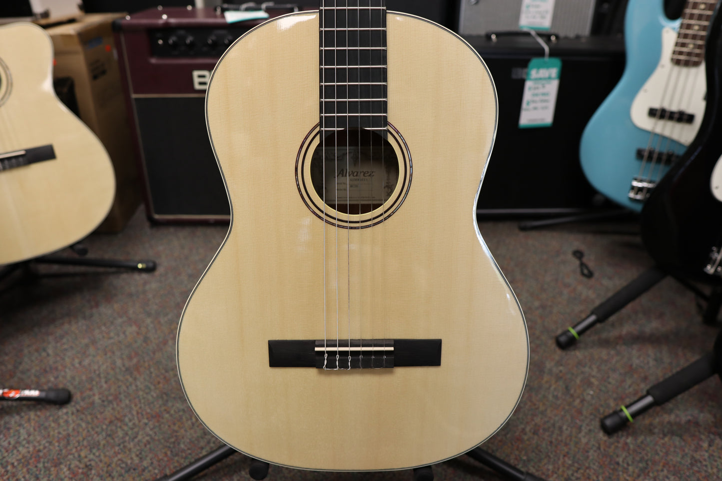 Alvarez RC26 Regent Classical Guitar