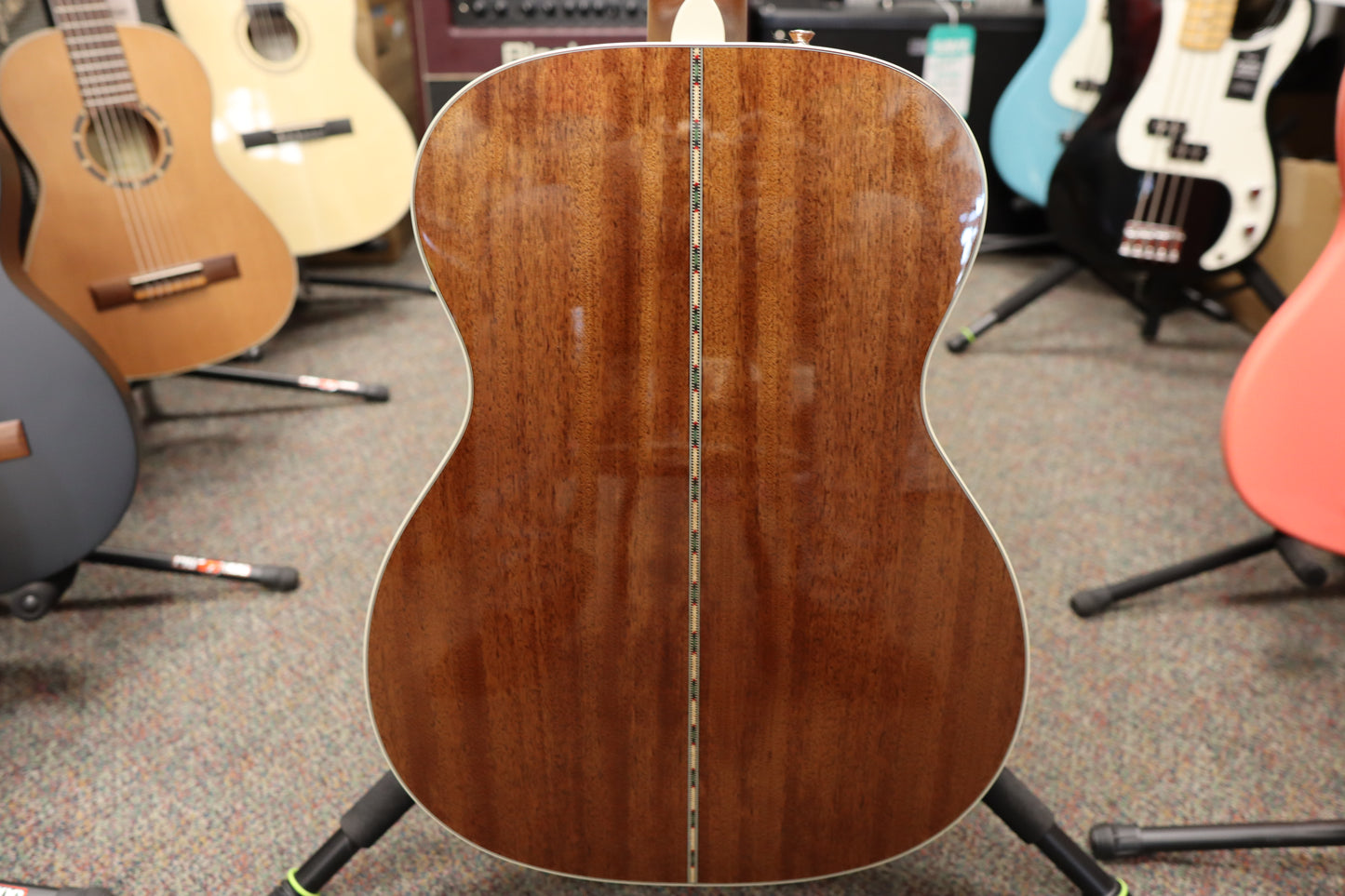 Fender PO-220E Orchestra, Ovangkol Fingerboard, Natural