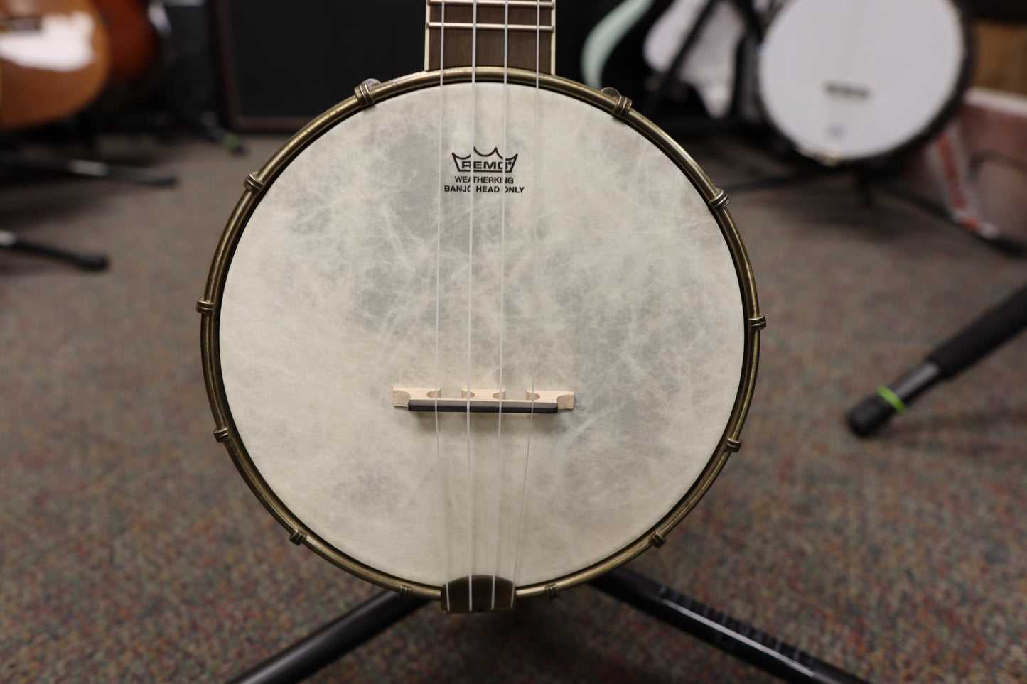 Ortega Guitars OUBJE90-MA Banjolele Series Concert Size Ukulele Maple Natural