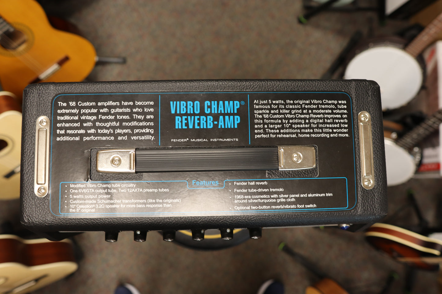 Fender '68 Custom Vibro Champ® Reverb, 120V