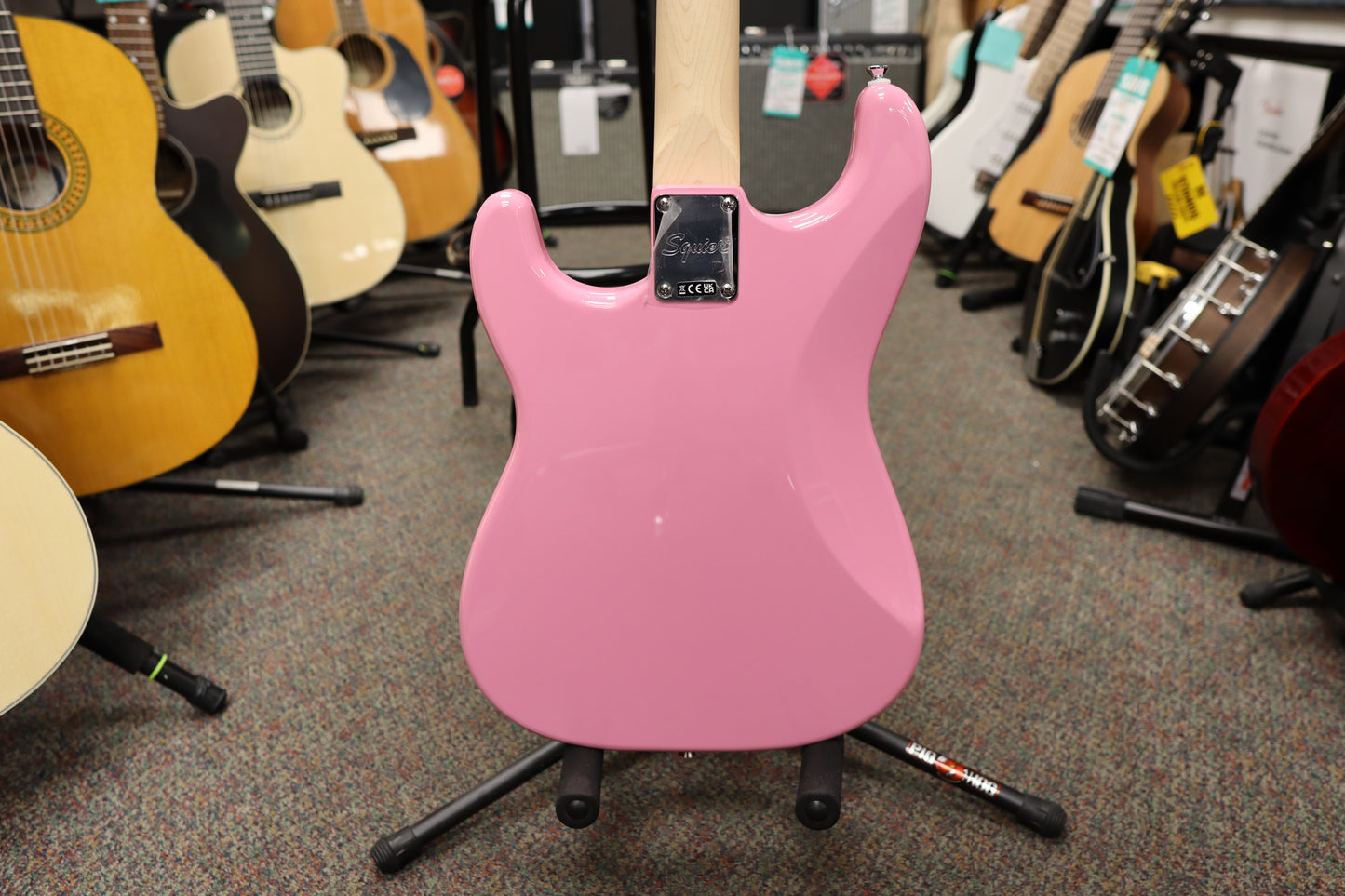 Squier Sonic® Stratocaster® HT H, Maple Fingerboard, White Pickguard, Flash Pink