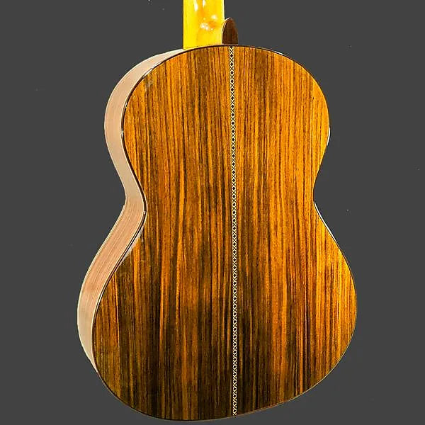 Alvarez Yairi CY70 Nylon String Classical guitar made in Japan