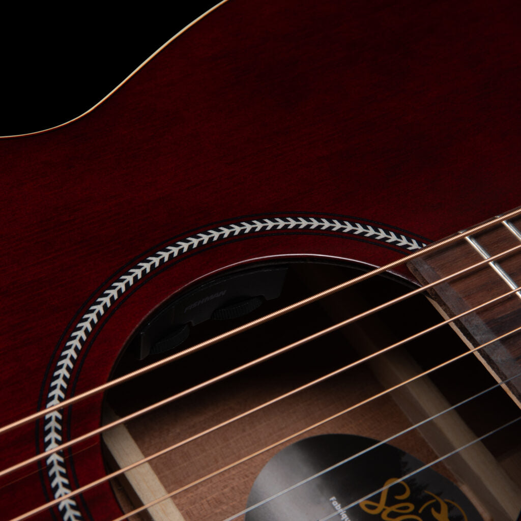 Seagull M6 LTD Ruby Red CH EQ