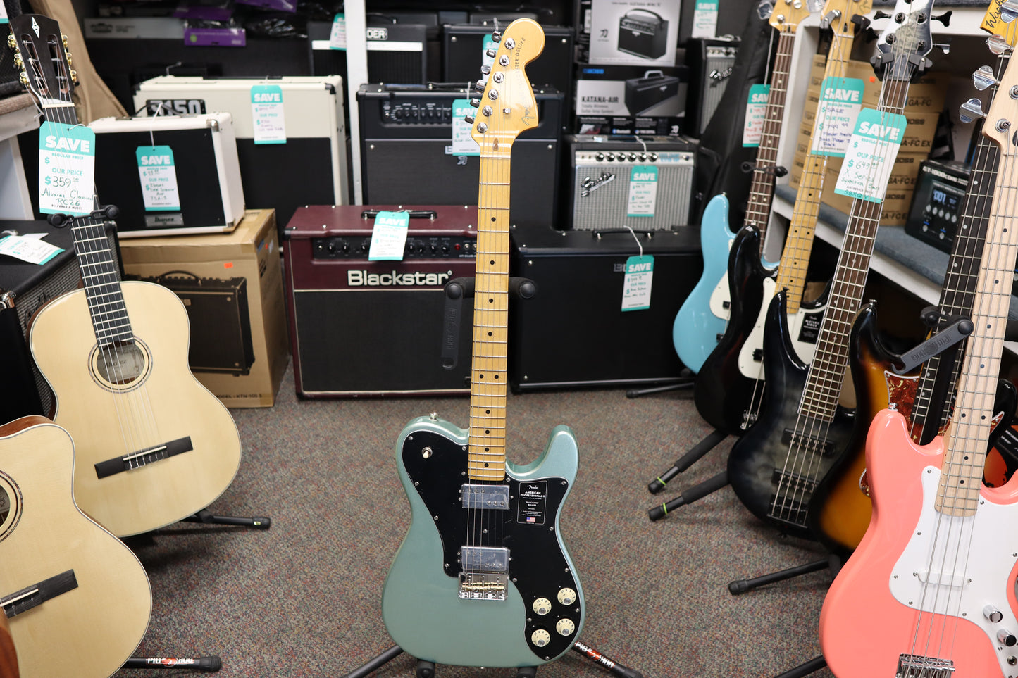 Fender American Professional II Telecaster® Deluxe, Maple Fingerboard, Mystic Surf Green