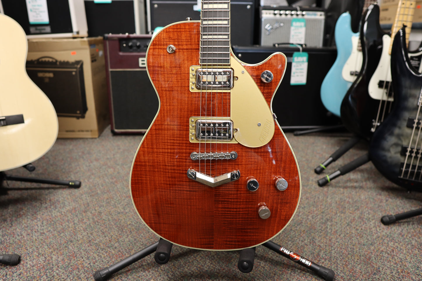 Grestch G6228FM Players Edition Jet™ BT with V-Stoptail and Flame Maple