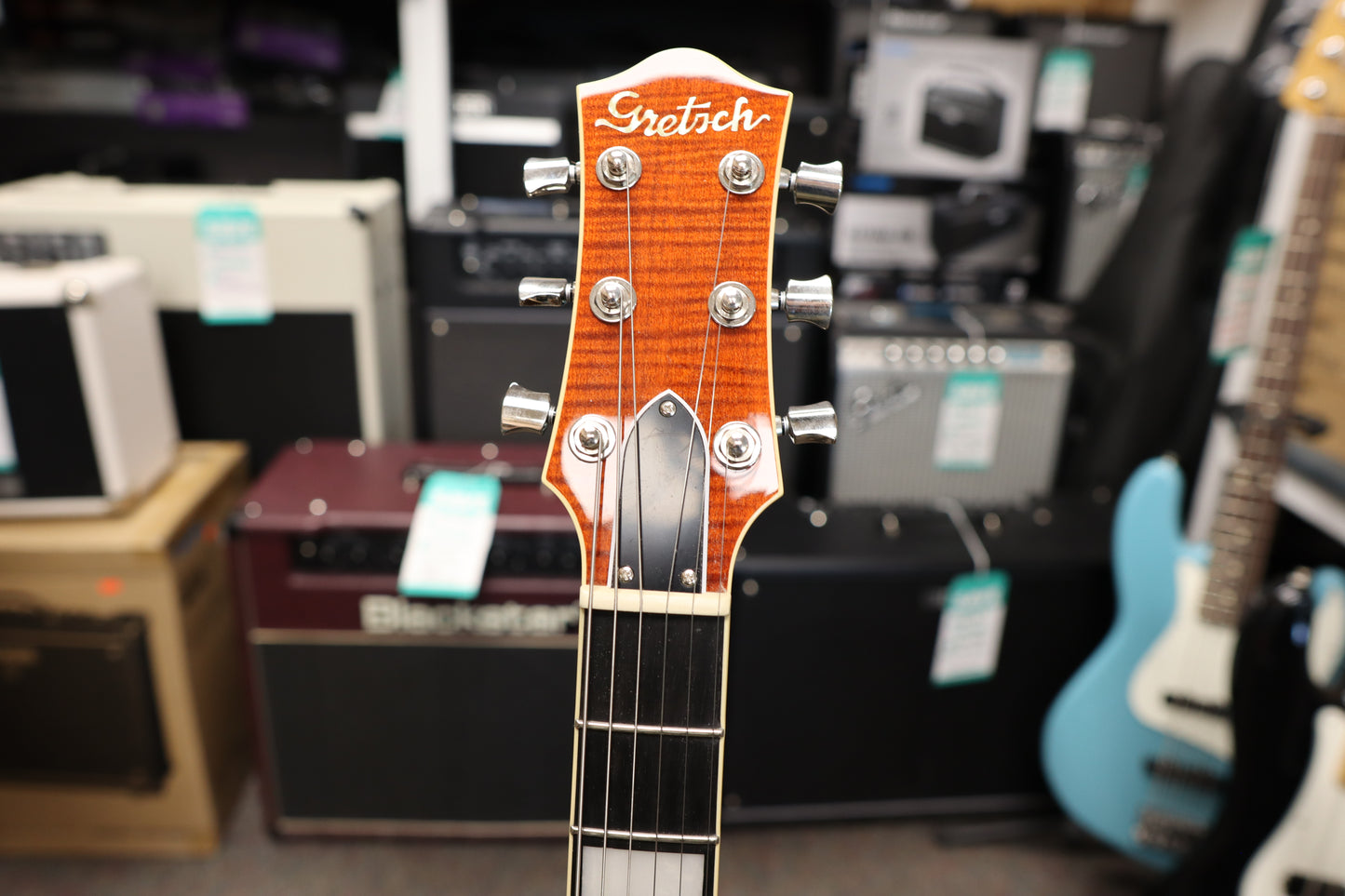 Grestch G6228FM Players Edition Jet™ BT with V-Stoptail and Flame Maple