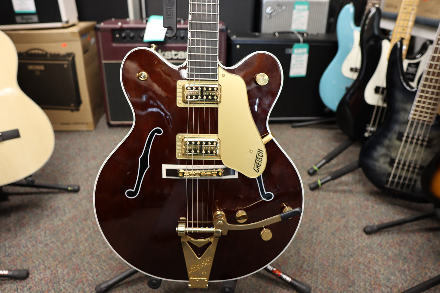 Gretsch G6122TG Players Edition Country Gentleman® Hollow Body with String-Thru Bigsby® and Gold Hardware
