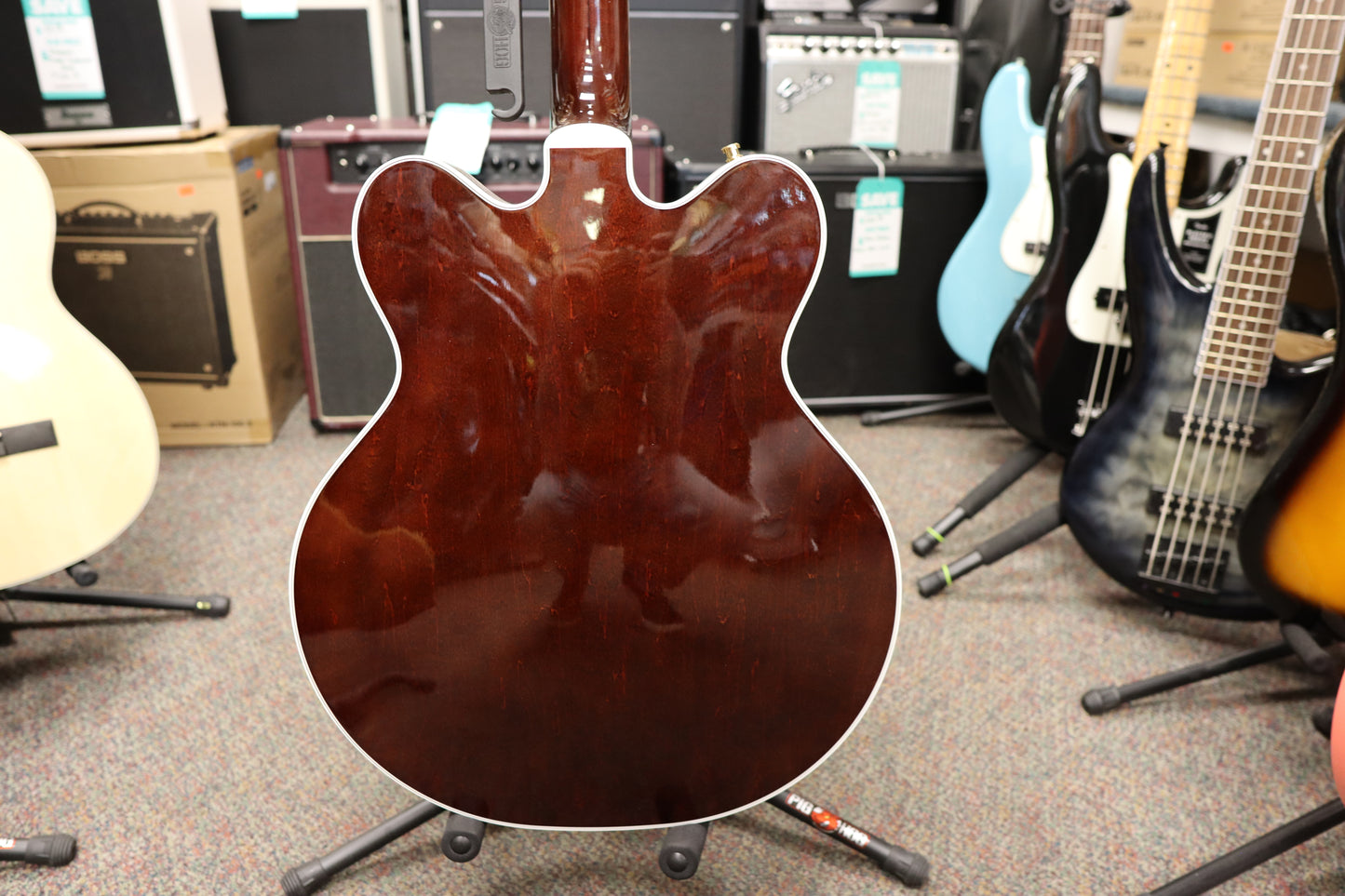 Gretsch G6122TG Players Edition Country Gentleman® Hollow Body with String-Thru Bigsby® and Gold Hardware