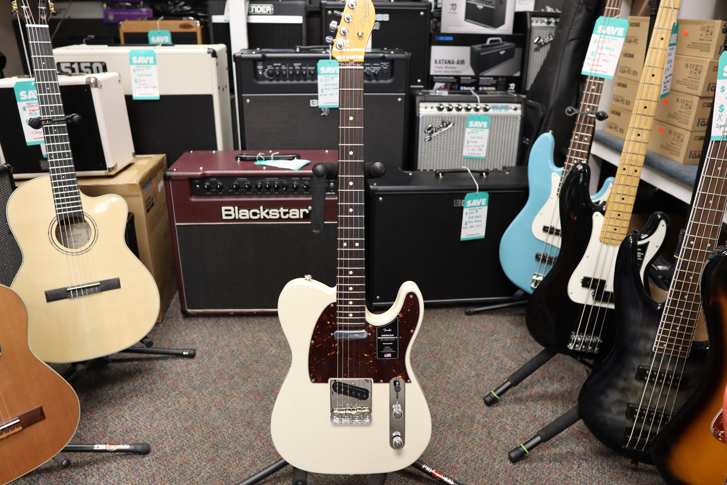Fender American Professional II Telecaster®, Rosewood Fingerboard, Olympic White