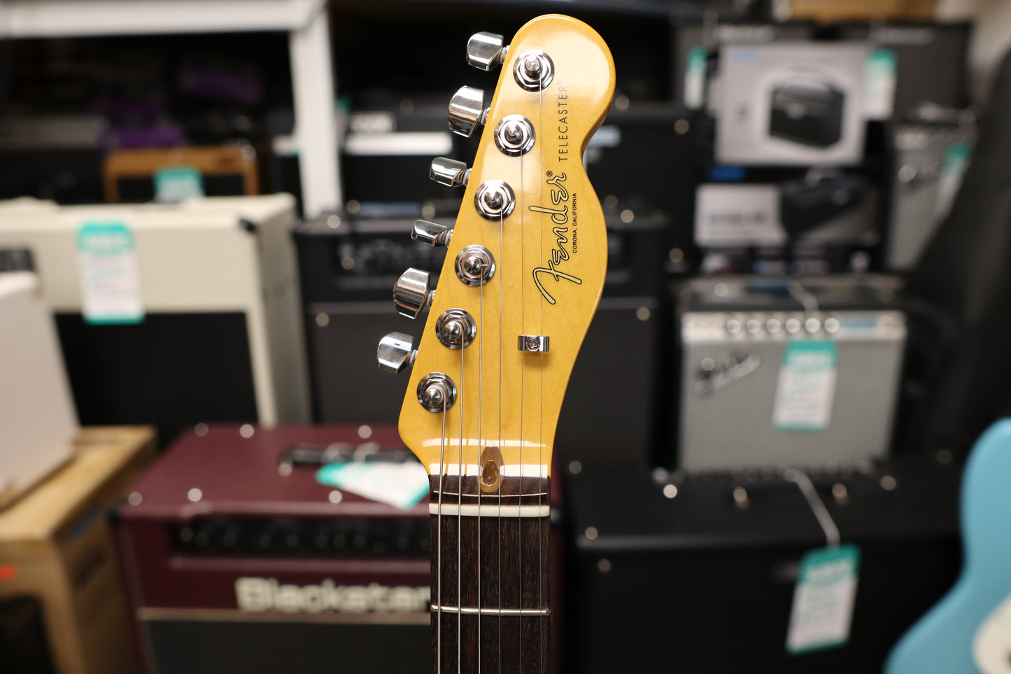 Fender American Professional II Telecaster®, Rosewood Fingerboard, Olympic White
