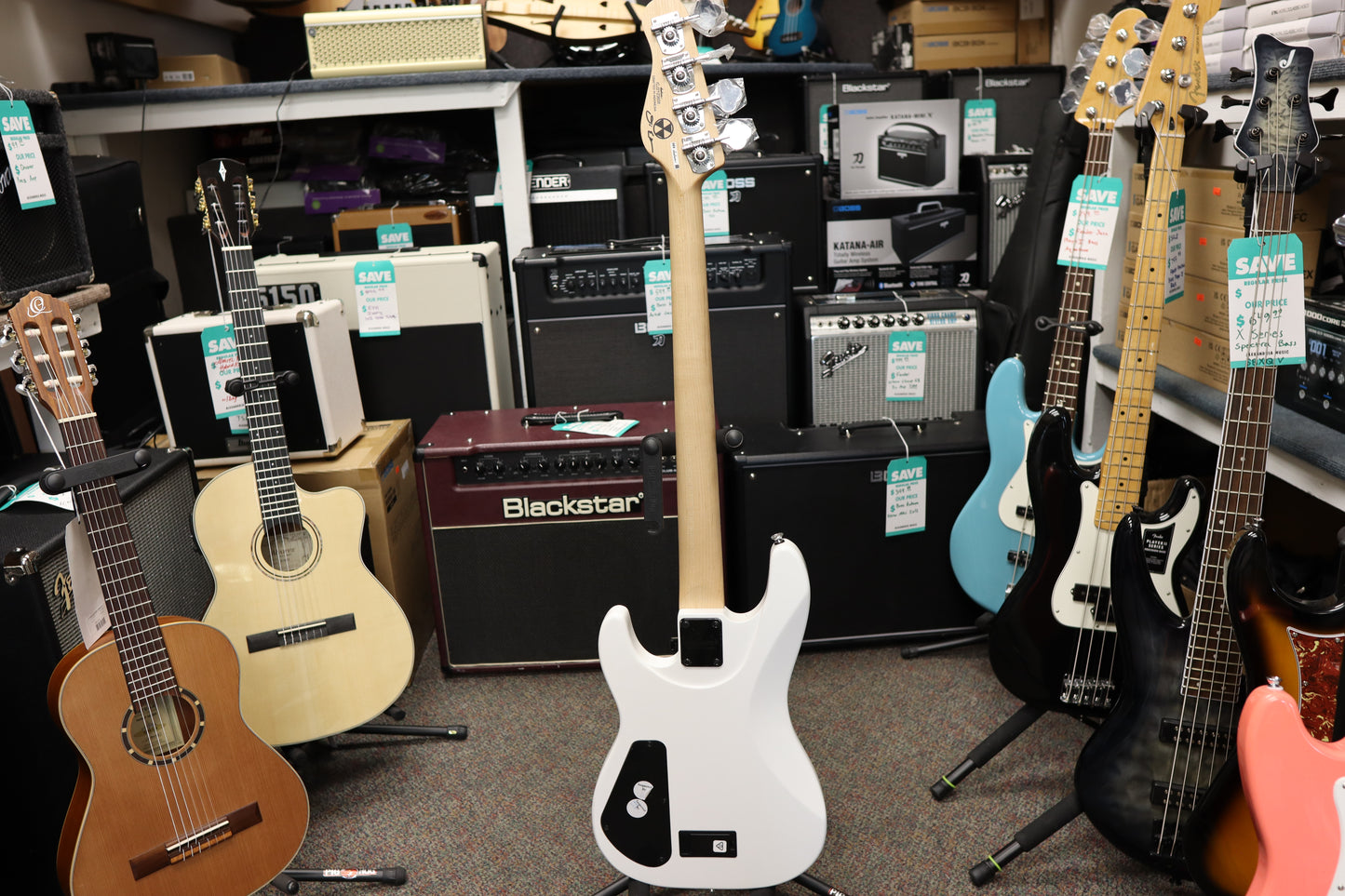 Jackson X Series Signature David Ellefson Concert™ Bass CBXM IV, Maple Fingerboard, Snow White