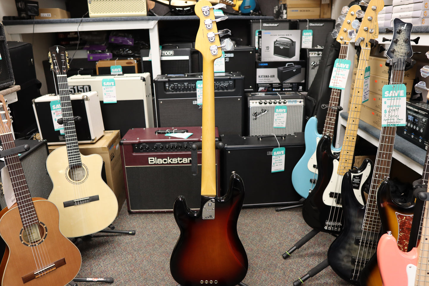 Fender American Professional II Precision Bass®, Rosewood Fingerboard, 3-Color Sunburst