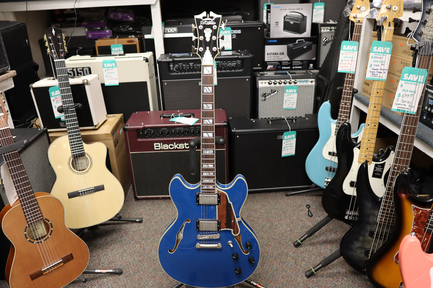 D'Angelico Deluxe Series DC Limited Edition (Only 50 Exist) Semi-Hollow Electric Guitar Sapphire
