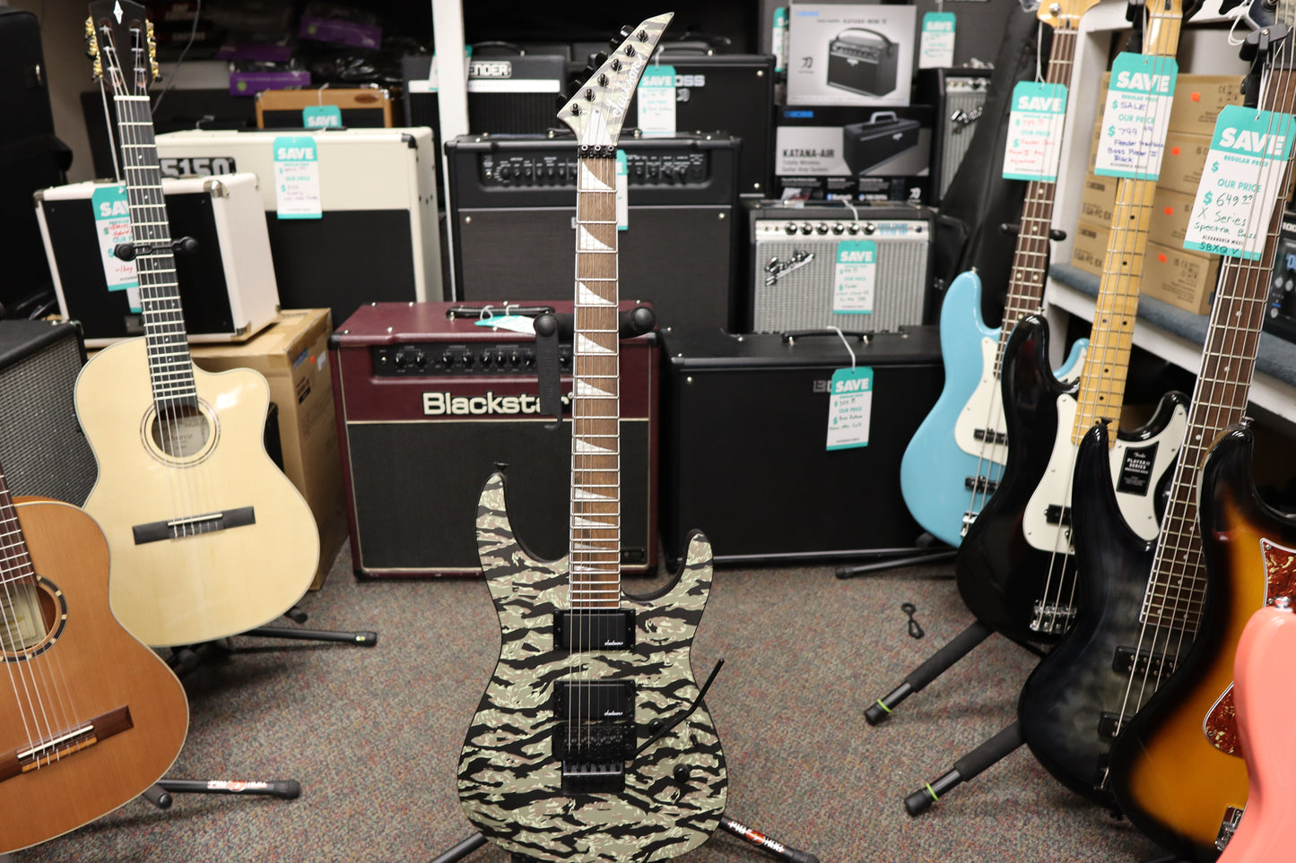 Jackson X Series Soloist™ SLX DX Camo, Laurel Fingerboard, Tiger Jungle Camo