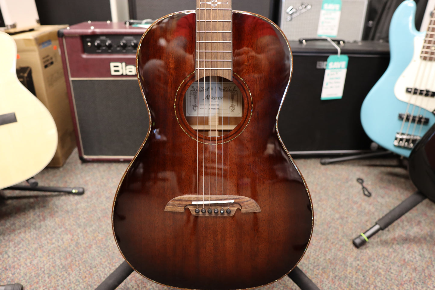Alvarez MPA66SHB Masterworks Series Acoustic Guitar - Natural