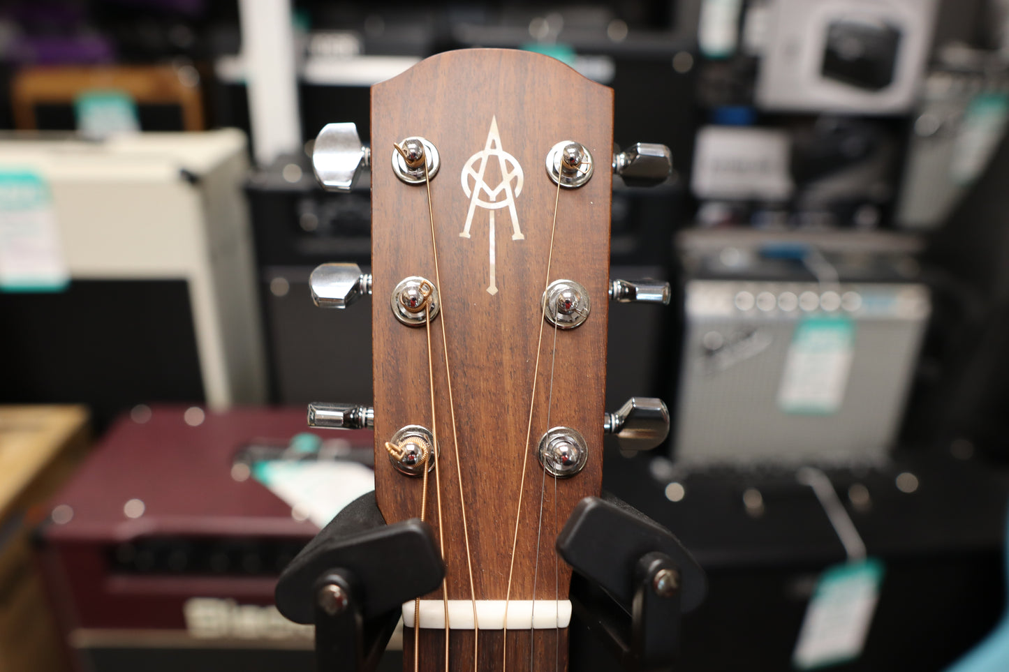 Alvarez Yairi Standard DY70CESHB