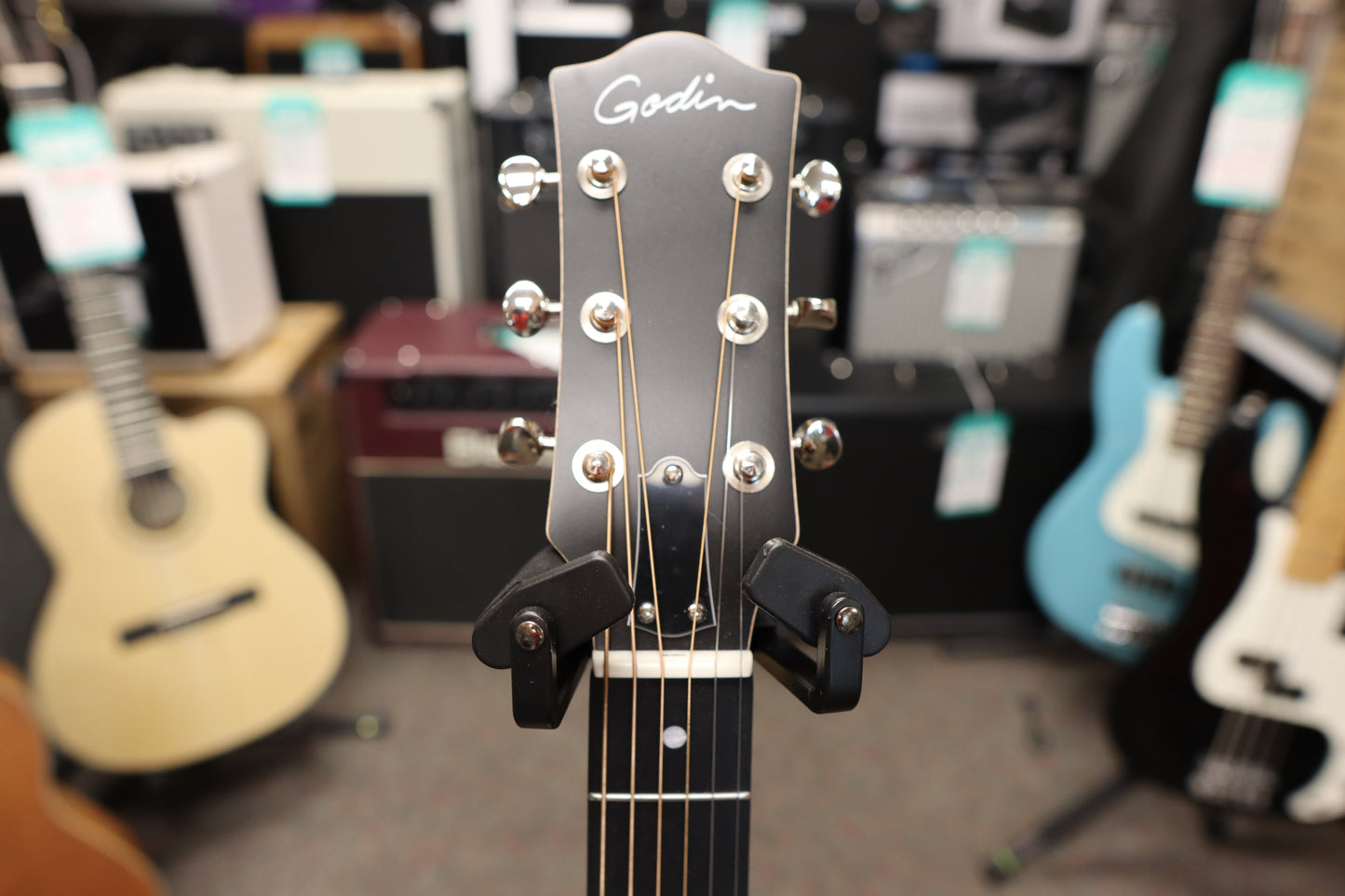 Godin Metropolis Classic LR Baggs Element