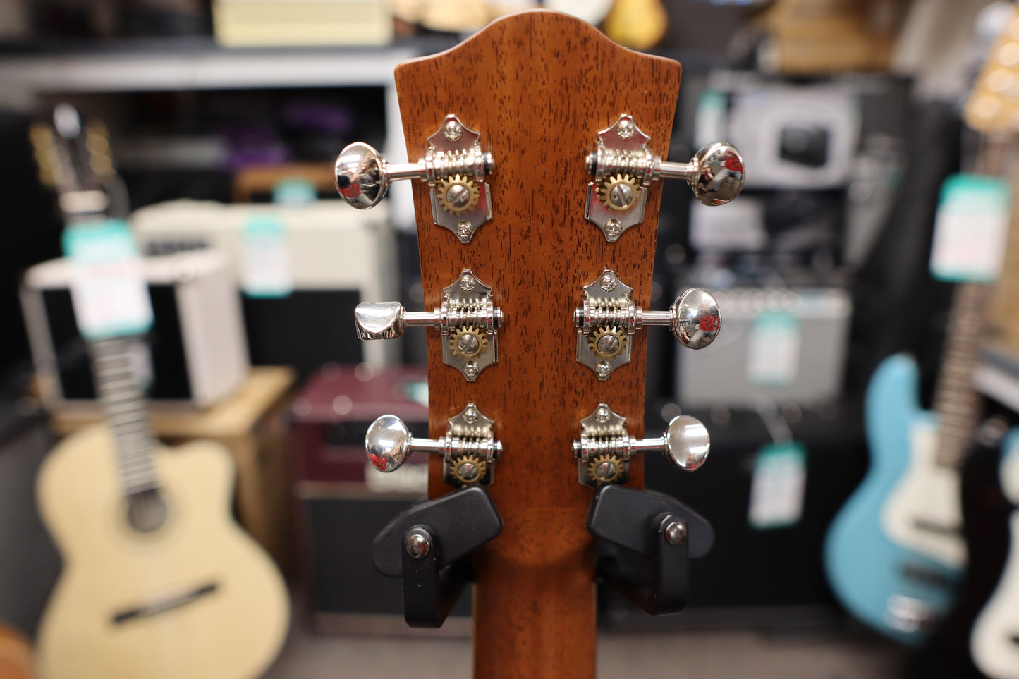 Godin Metropolis Classic LR Baggs Element