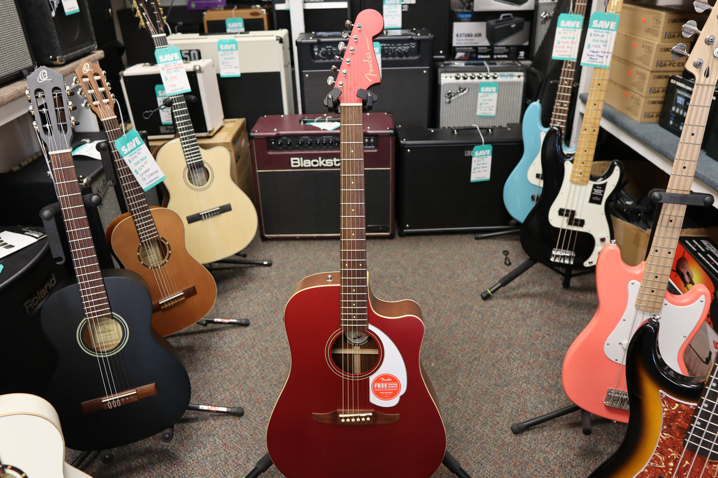 Fender Redondo Player, Walnut Fingerboard, White Pickguard, Candy Apple Red