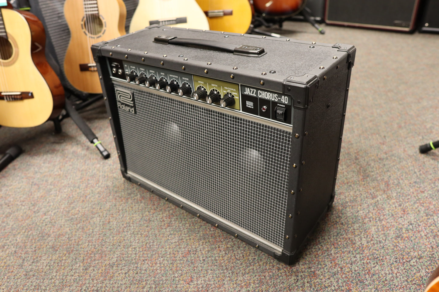 Roland JC-40 Jazz Chorus Guitar Amplifier