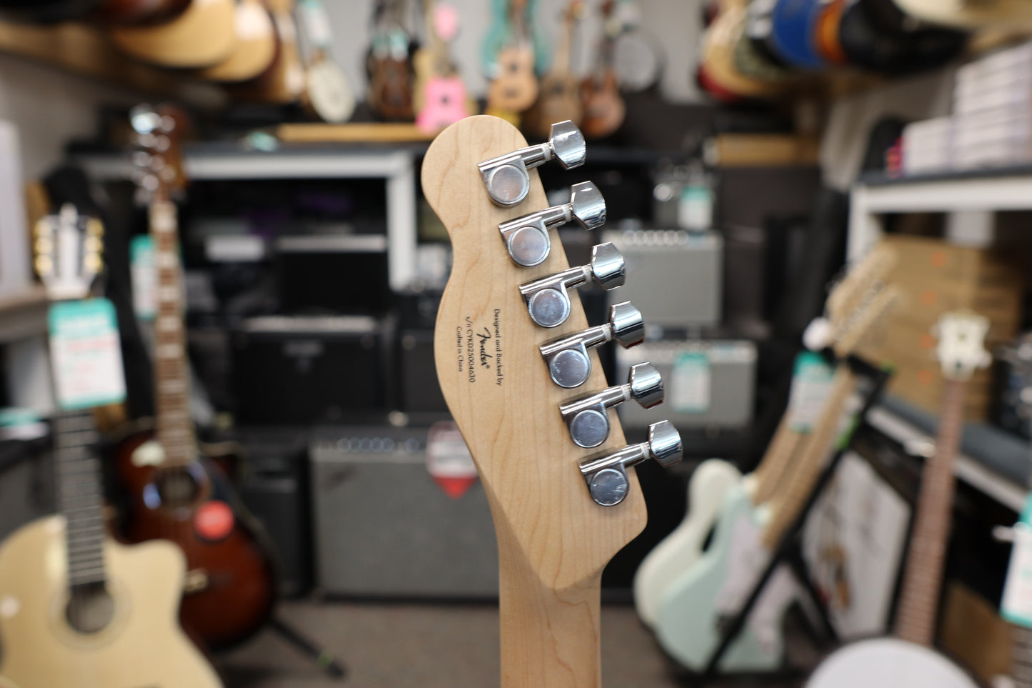 Squier Affinity Series® Telecaster® FMT SH, Maple Fingerboard, Black Pickguard, Mocha