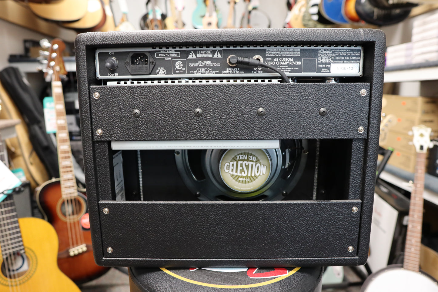 Fender '68 Custom Vibro Champ® Reverb, 120V