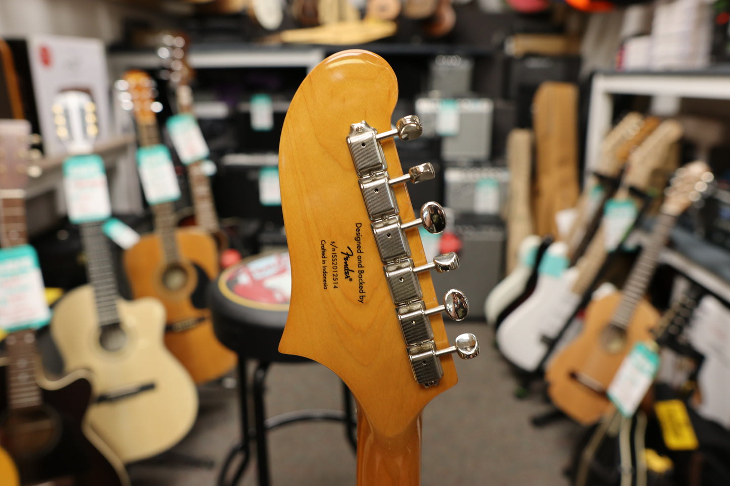 Squier Classic Vibe Starcaster®, Maple Fingerboard, Natural