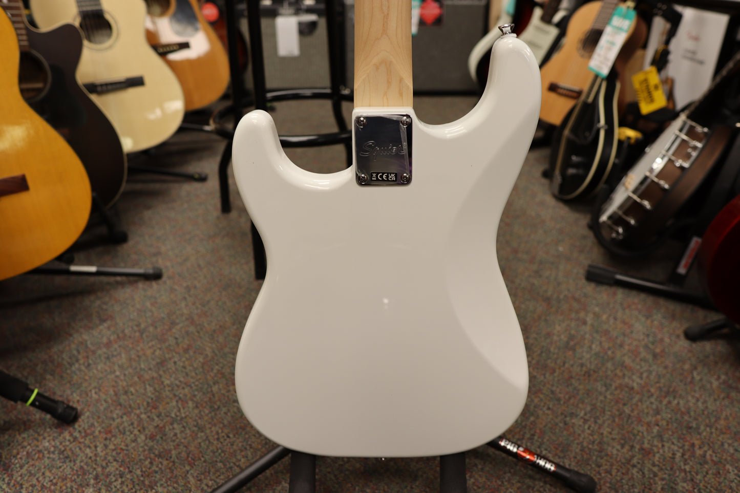 Squier Sonic® Stratocaster® HT, Maple Fingerboard, White Pickguard, Arctic White