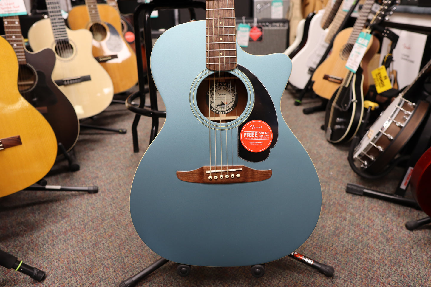 Fender Newporter Player, Walnut Fingerboard, Black Pickguard, Tidepool