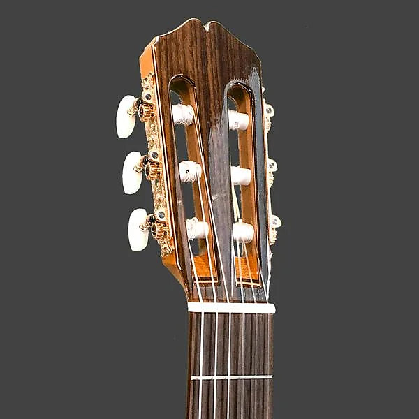 Alvarez Yairi CY70 Nylon String Classical guitar made in Japan